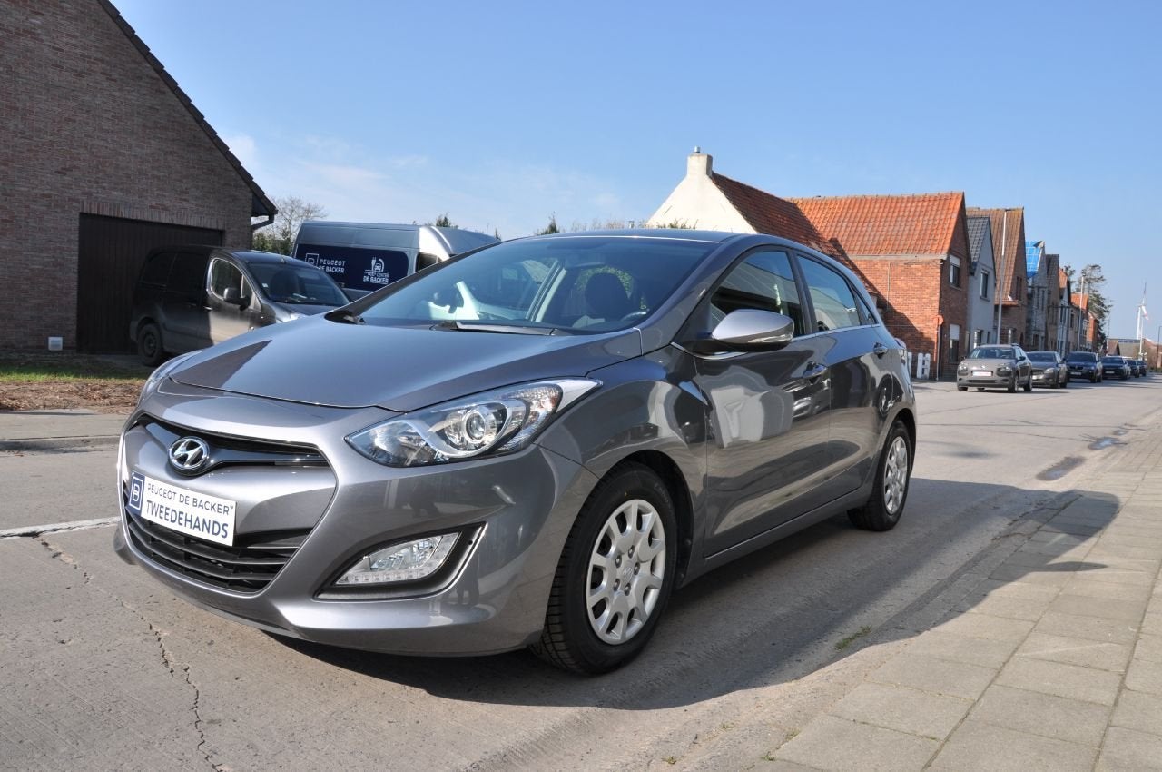 Hyundai i30 I30 * AIRCO * PDC *, Autos, Hyundai, Achat, Entreprise, Boîte manuelle, 5 portes