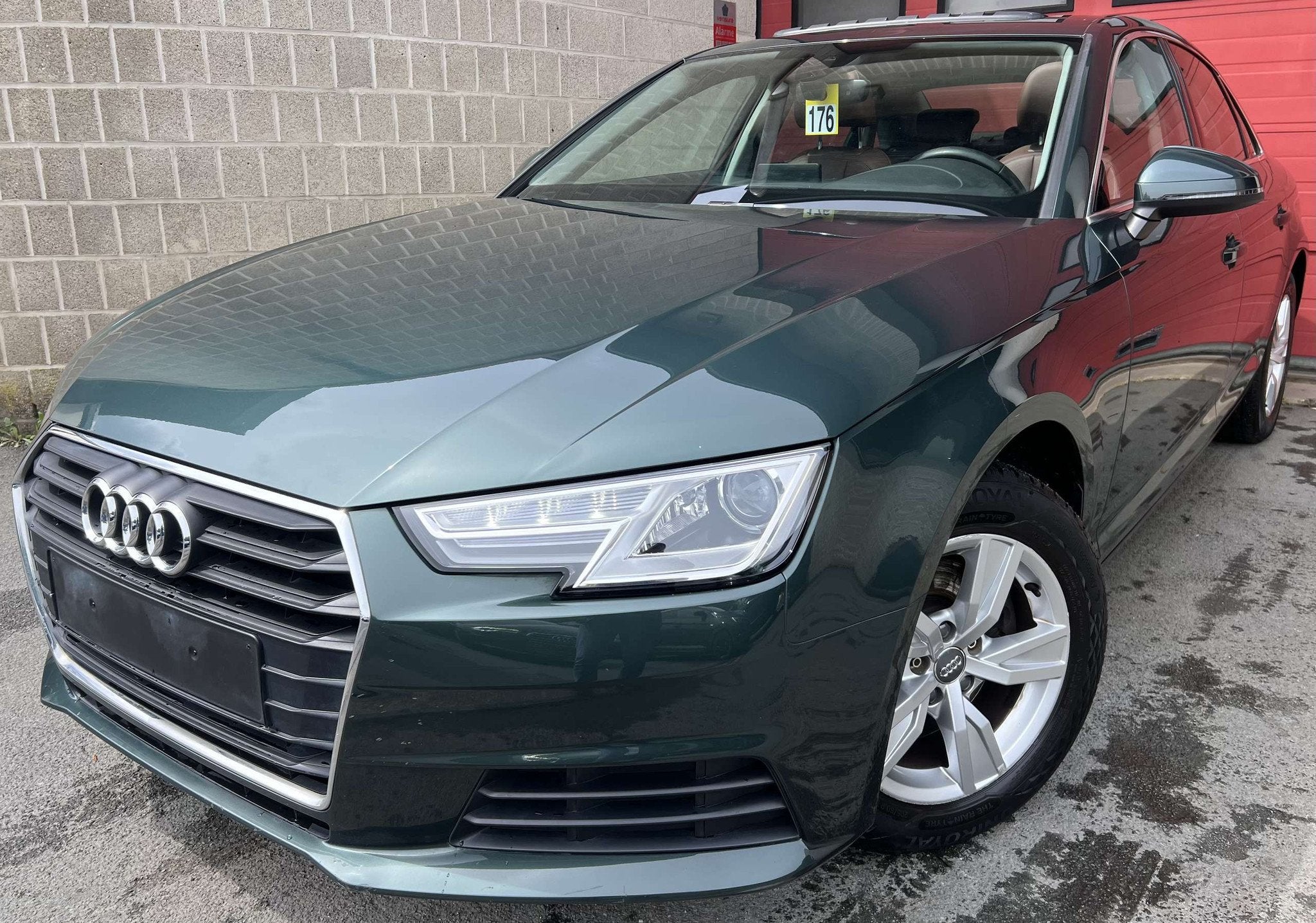 Audi A4 1.4 TFSI Design + NAVI + CUIR (bj 2017), Auto's, Audi, 4 deurs, Gebruikt, 4 cilinders, A4