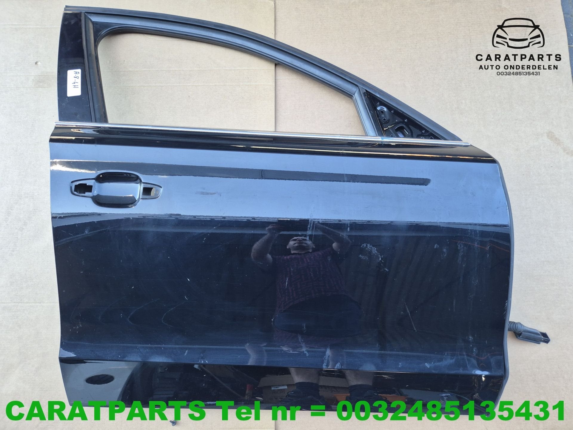 4H0831052B Audi A8 portier A8 deur a8 portier A8 D4 4H, Autos : Pièces & Accessoires, AUDI AG, Auto-Union-Strasse 1
85045  Ingolstadt, DE