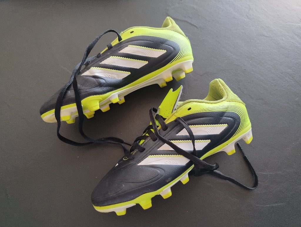 Chaussure de foot Adidas, Enlèvement, Utilisé, Chaussures