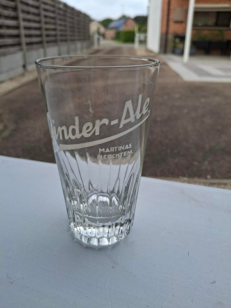 Oud bierglas ginder ale merchtem, Verzamelen, Biermerken, Ophalen of Verzenden