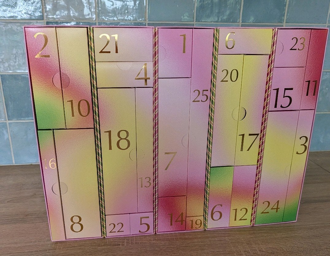 Calendrier de l'Avent 2026 De Bijenkorf Beauty, Envoi