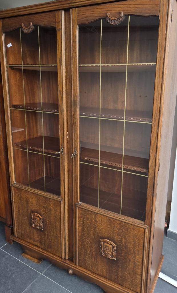 Glazen boekenkast met eikenhouten afwerking (doe een bod), Huis en Inrichting, Kasten | Boekenkasten, Ophalen, Eikenhout