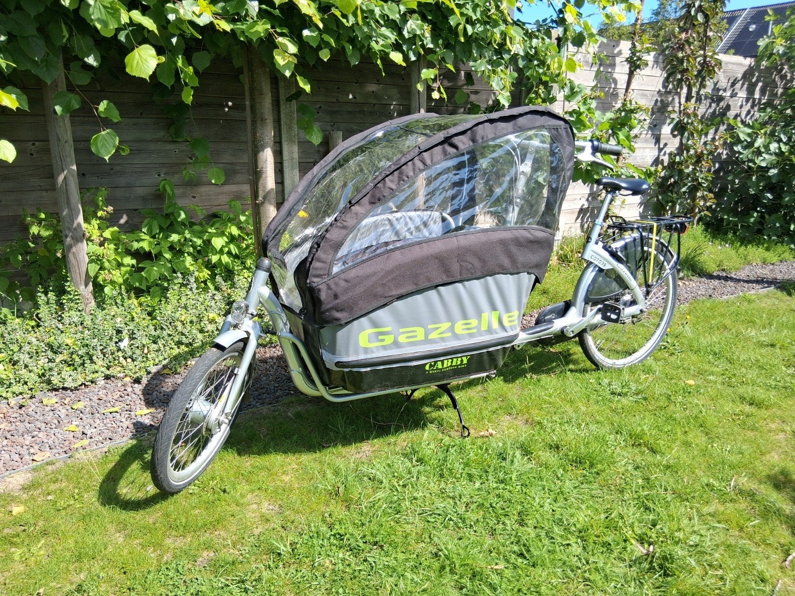 bakfiets Gazelle Cabby met maxicosi adapters en regenhuif, Fietsen en Brommers, Ophalen, Gazelle
