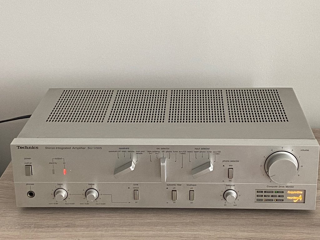 Technics SUV 505, Ophalen of Verzenden, Zo goed als nieuw, Stereo, 60 tot 120 watt