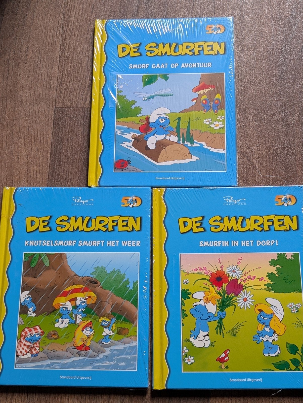 de smurfen  3 nieuwe hardcovers + 3 strips +  3d boek, Meerdere stripboeken, Ophalen of Verzenden, Zo goed als nieuw