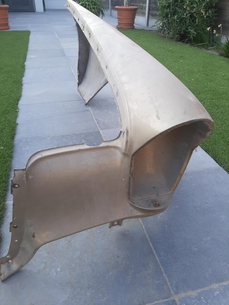 Mercedes W111 / w112 voorvleugel, Ophalen, Voor, Spatbord