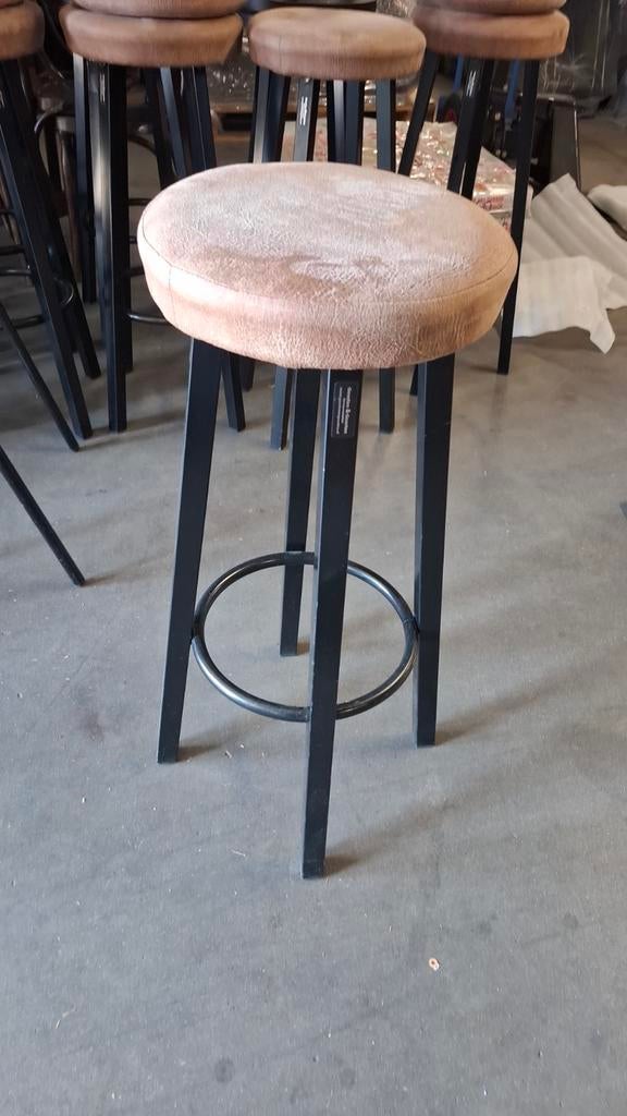 40 krukken horeca metaal hout vintage + statafel cafe bistro, Ophalen of Verzenden, Hout