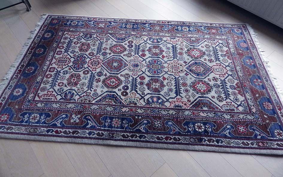 Oosters Karabagh Tapijt + Loper: €. 30,00/stuk., Huis en Inrichting, Stoffering | Tapijten en Vloerkleden, Gebruikt, Beige, Blauw