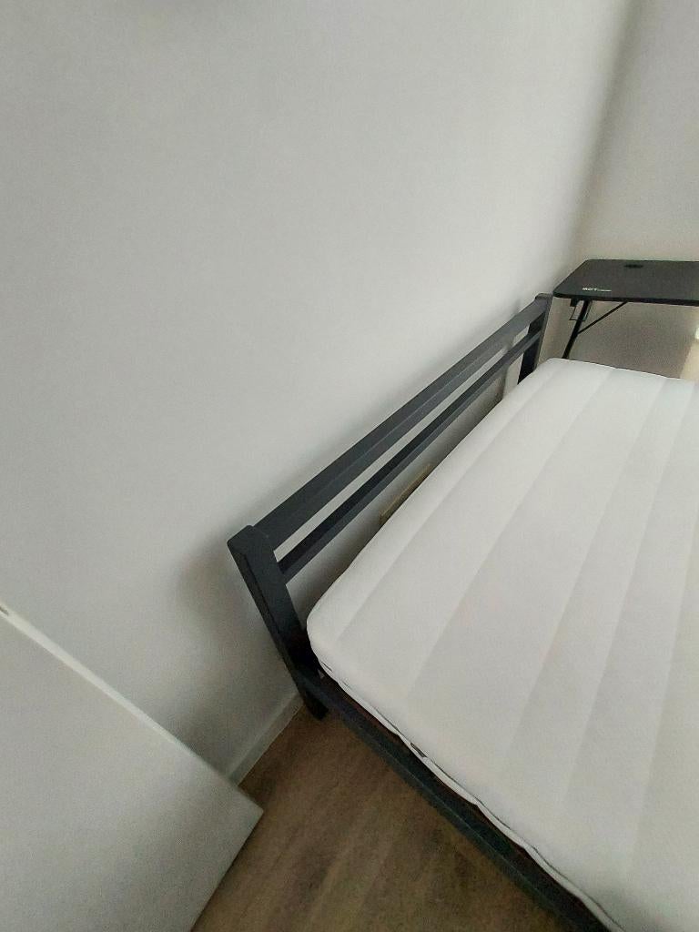 Bed, lattenbodem en matras, Neuf, Matelas, 140 cm, Enlèvement