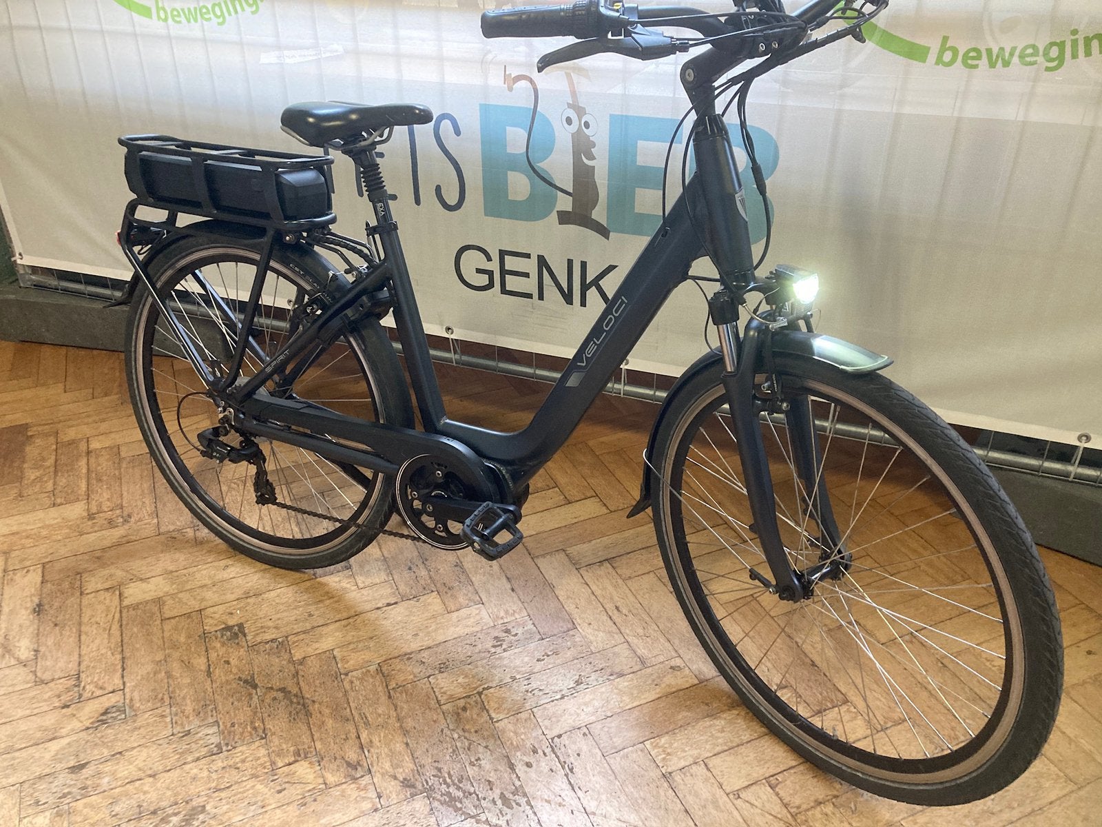 Charmant Elek. Vélo Veloci anthracite pour femme., Enlèvement ou Envoi, Comme neuf, 50 km par batterie ou plus, Autres marques