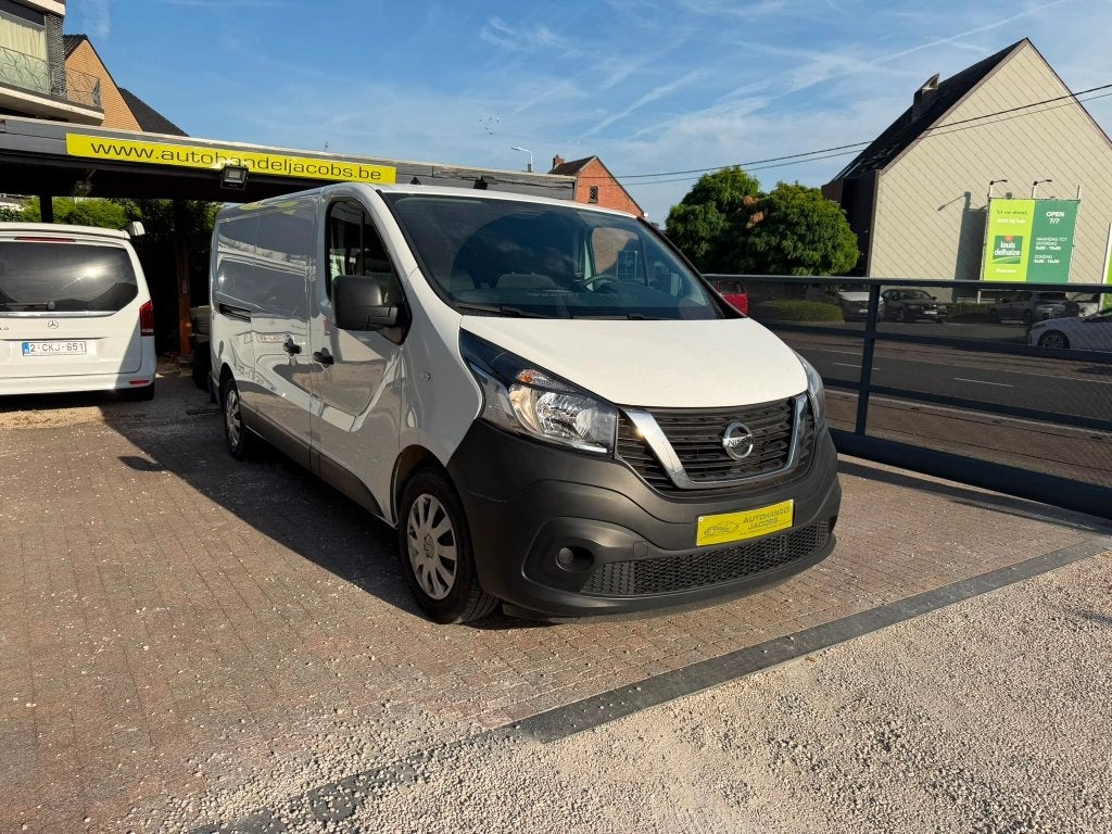 NISSAN NV300 * 2.0DCI * L2 * 120PK * AIRCO * CRUISE CONTROL, Voorwielaandrijving, https://public.car-pass.be/vhr/f548c1fd-9c98-44dd-a0e5-cadd2db7bce5