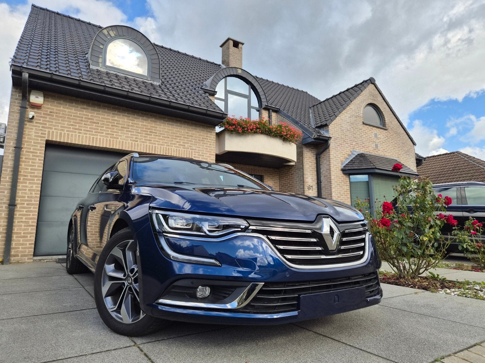 Renault Talisman /1.33 TCe S-Edition / CAMERA / LED /CARPLAY, Automaat, Euro 6, Blauw, https://public.car-pass.be/vhr/4be22e09-304d-4856-b4b0-90f434dda02b