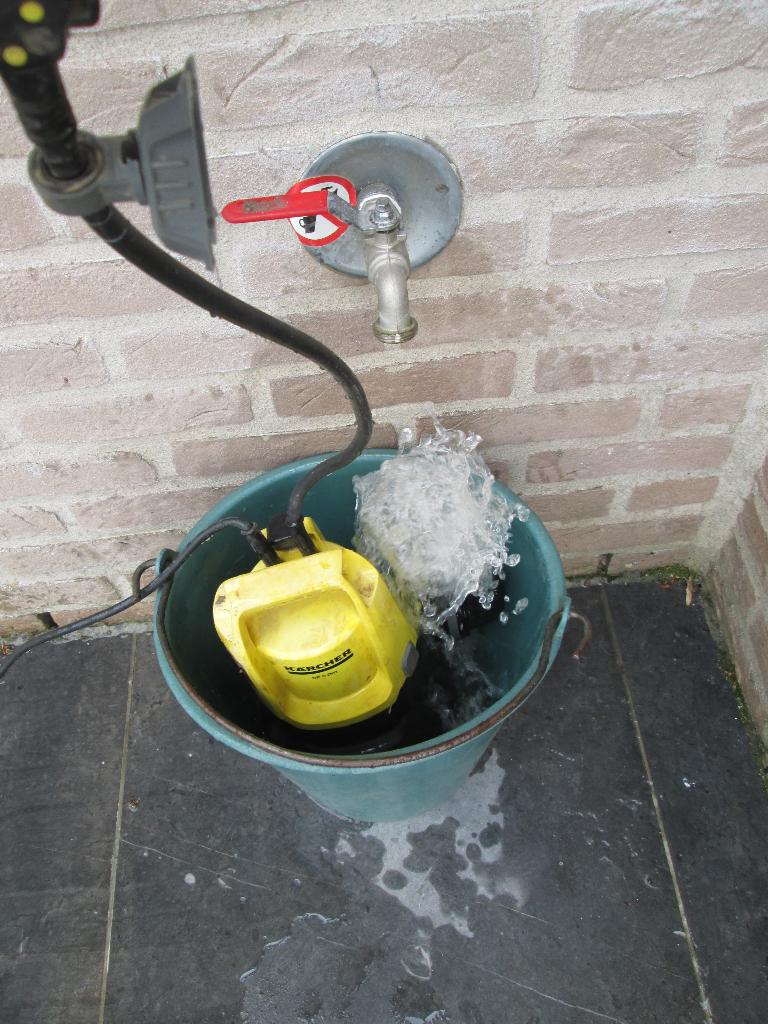 Kärcher dompelpomp SP5 dirt + nieuwe afvoerslang, Ophalen of Verzenden, Gebruikt, Elektrisch, Dompelpomp