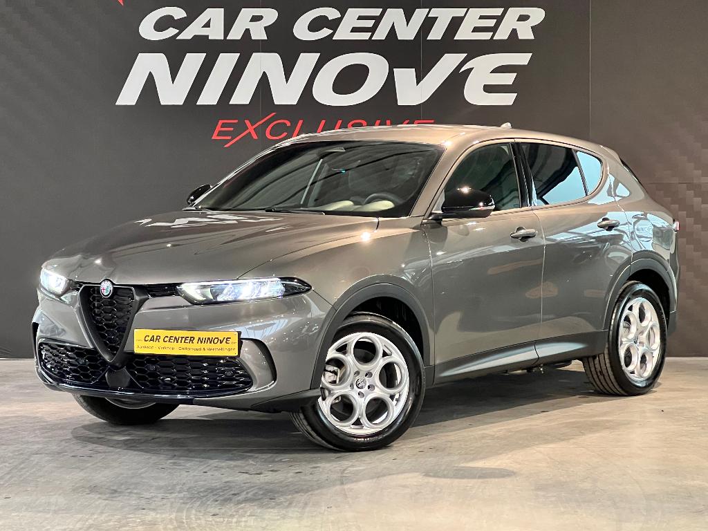 Alfa Romeo Tonale 1.3 PlugIn Q4 Sprint * Slechts 20 Km*Nieuw, Stof, 4 cilinders, 5 zetels, Hybride Elektrisch/Benzine