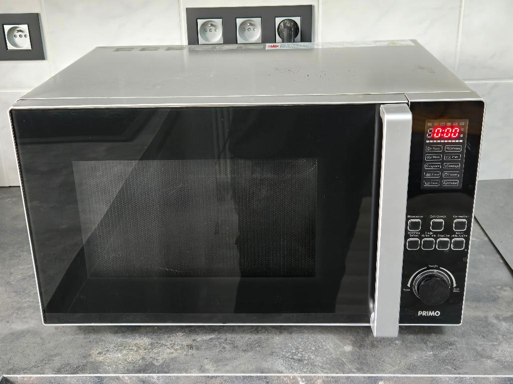 Oven 3-in-één grill-bakoven-microgolf, Elektronische apparatuur, Ovens, Gebruikt, Vrijstaand, Combi-oven, Overige merken, Minder dan 45 cm