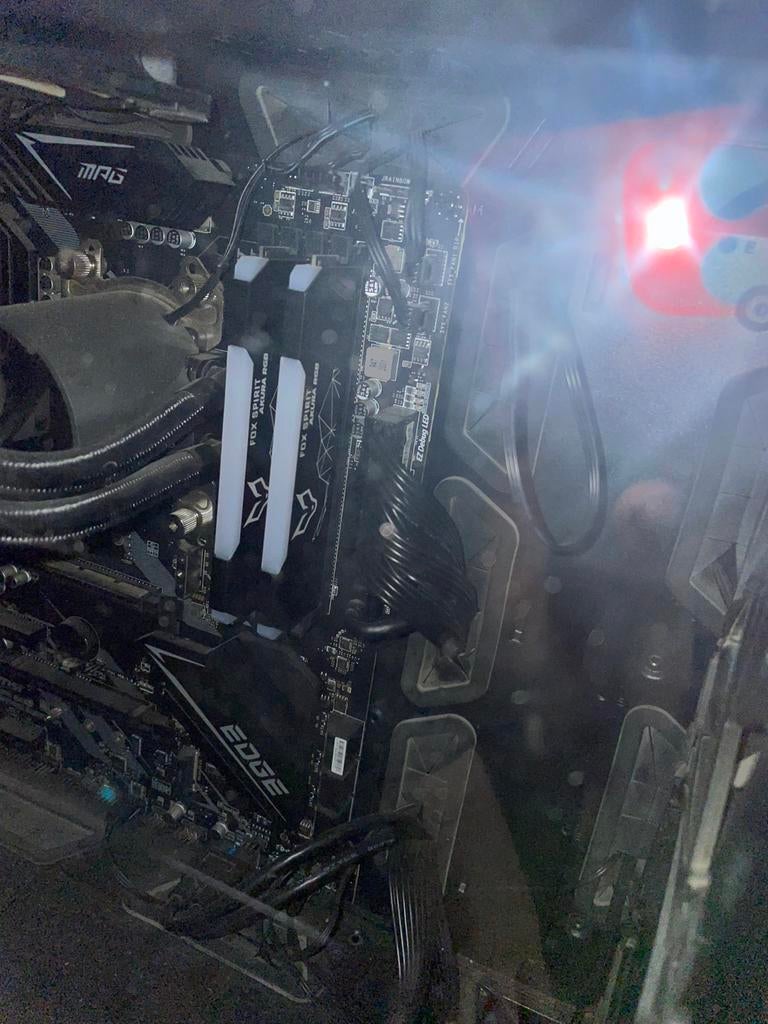 Pc gaming ,32gb , ryzen 5(sans carte graphique et ssd), Enlèvement ou Envoi, Comme neuf, Gaming, SSD