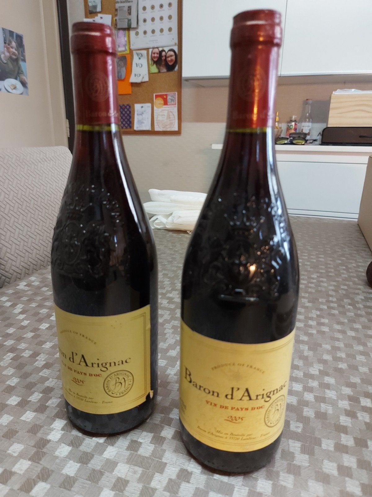baron d'Arignac 2005, Collections, Enlèvement ou Envoi