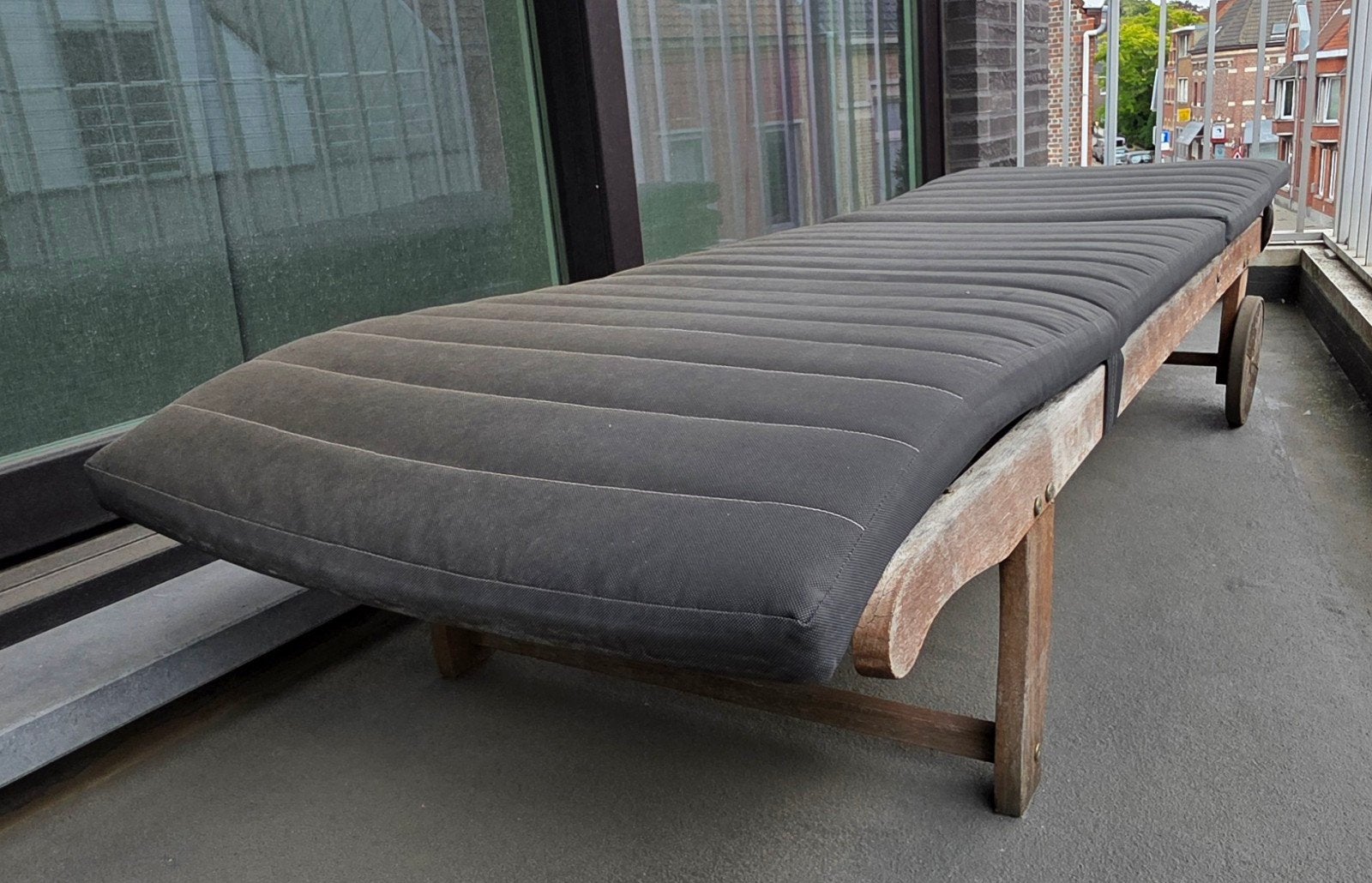 Houten ligbed/zetel, Tuin en Terras, Ophalen, Gebruikt