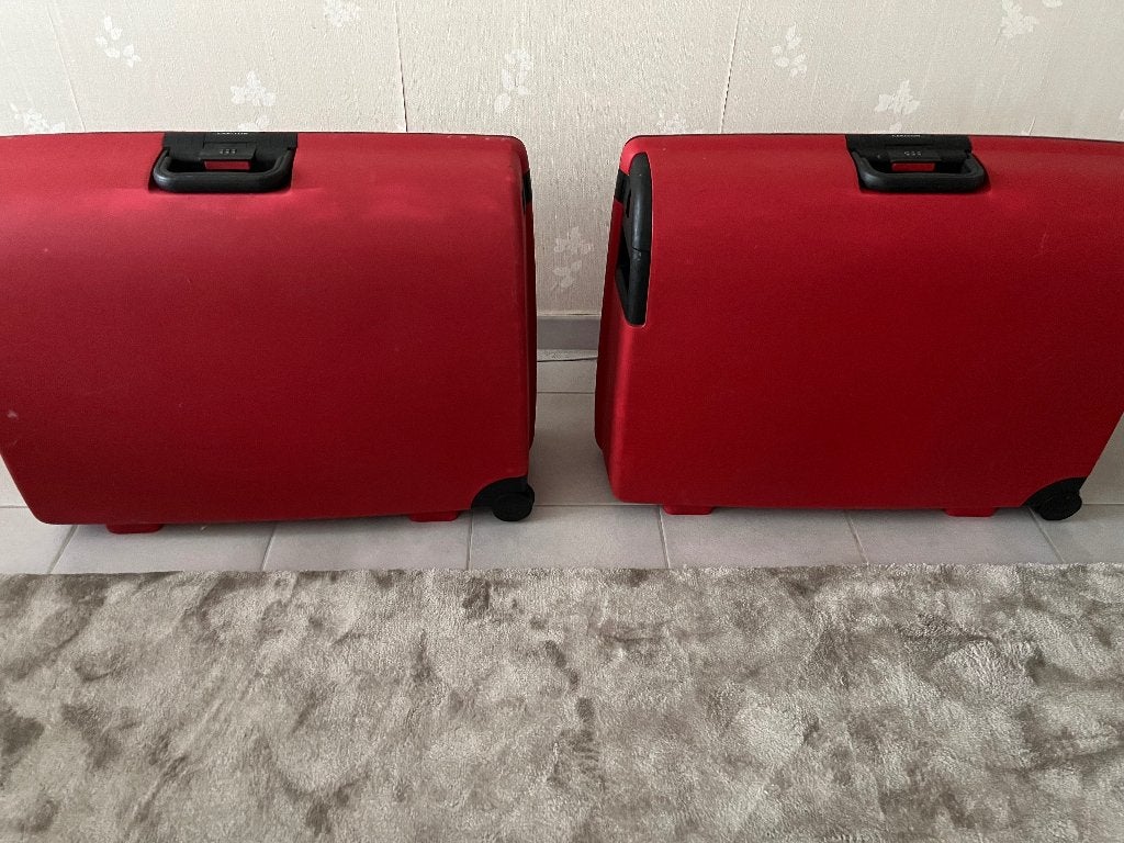 Valies / koffer, Handtassen en Accessoires, Ophalen, Gebruikt, Hard kunststof, Slot