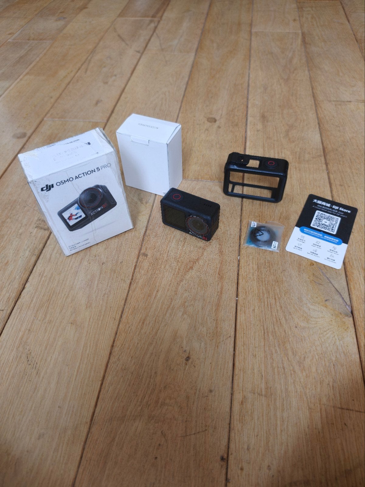 Caméra DJI Osmo Action 5 Pro - Très bon état + Accessoires &, Enlèvement ou Envoi, Comme neuf