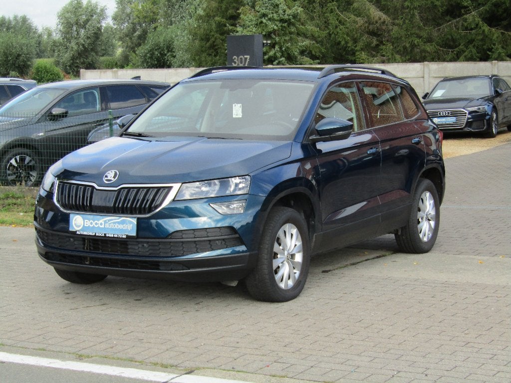 VW Karoq 1.0 TSI, Auto's, Skoda, Voorwielaandrijving, Stof, 140 g/km, Navigatiesysteem