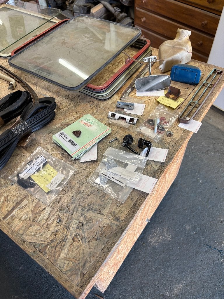 nombreuses pièces Combi salit , VW T1, Enlèvement, Utilisé, Pièces Oldtimer ou Ancêtre