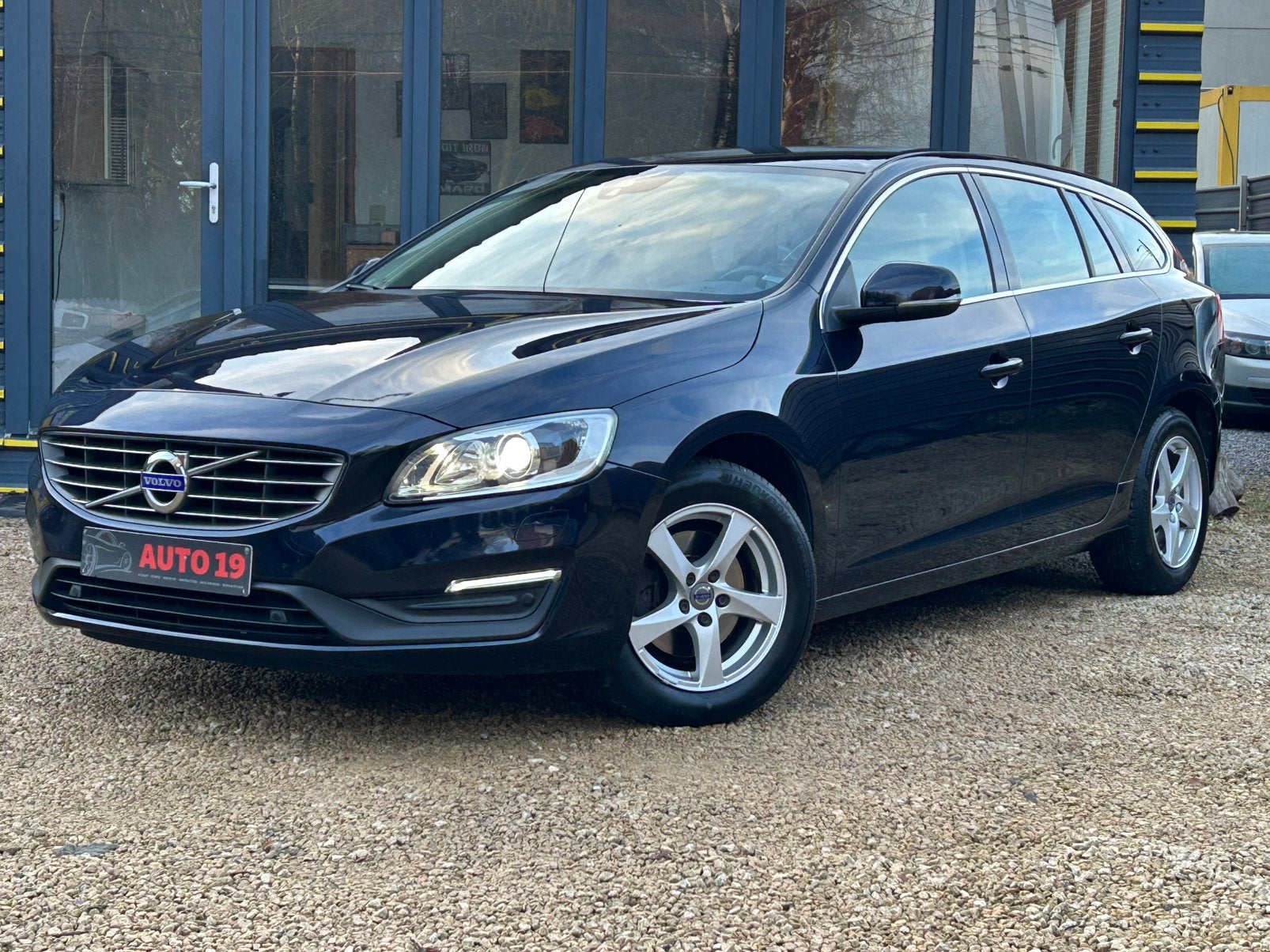 Volvo V60 V60 2.0 D2 Dynamic (TVAC%21) (AUTOMATIQUE), Autos, Volvo, Bluetooth, Achat, V60, Automatique