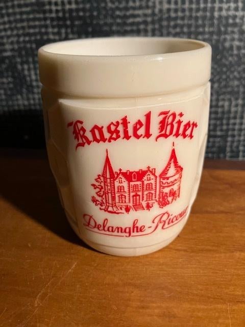 BIERPOT KASTEL BIER DELANGHE - RICOUR KASTERLEE. 25 cl, Ophalen of Verzenden, Zo goed als nieuw, Bierglas