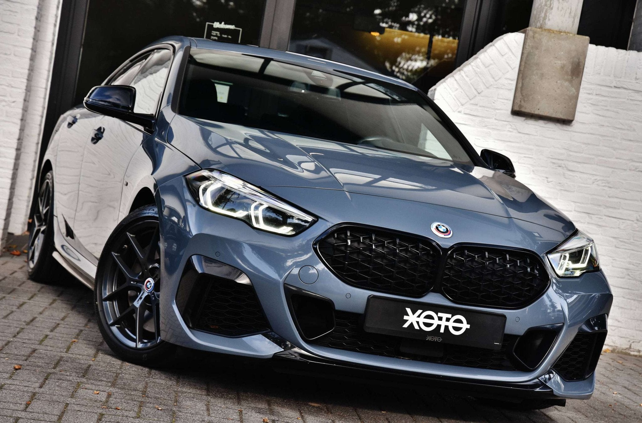 BMW 235 i XDRIVE AS GRANCOUPE M PERFORMANCE * M SEATS / H&K, Auto's, Gebruikt, Zwart, Bedrijf, Vierwielaandrijving