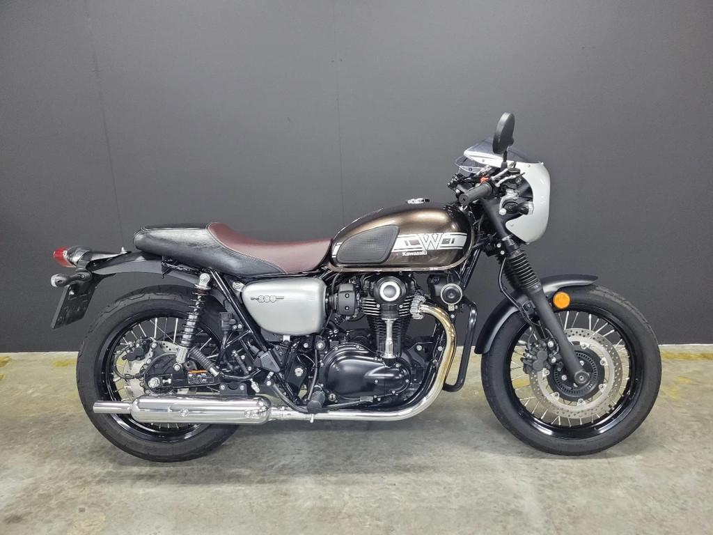 Kawasaki W 800 Café (année de construction 2021), Motos, Motos | Kawasaki, Entreprise, 800 cm³, 12 à 35 kW, Autre