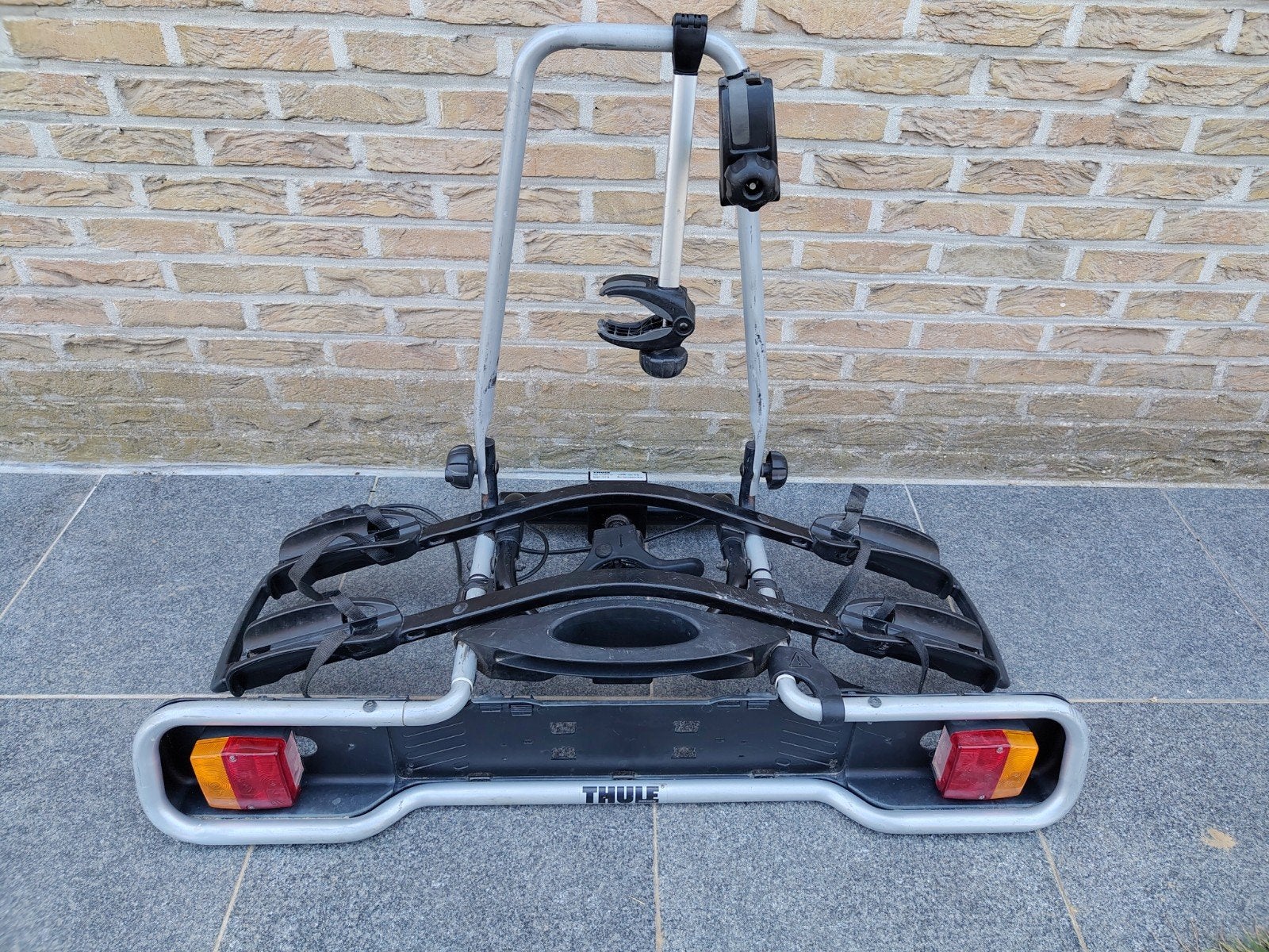Thule EuroRide 941 fietsendrager, Ophalen