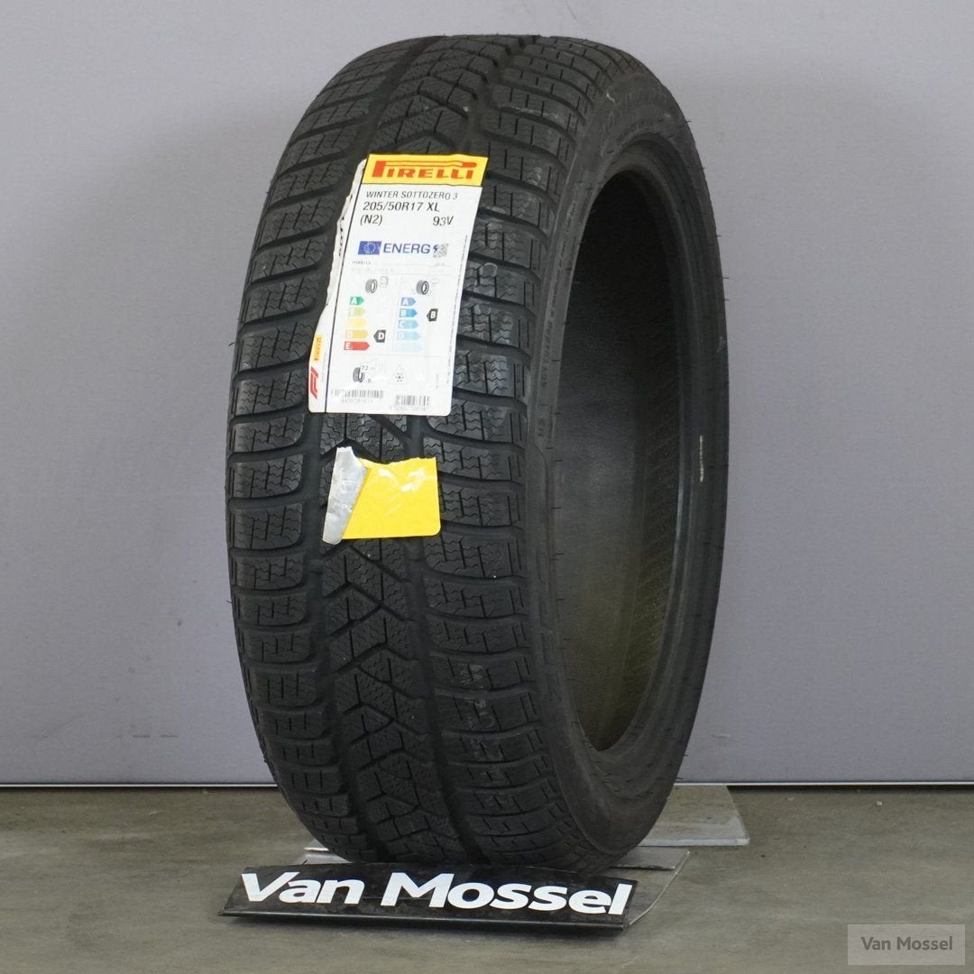 Pirelli Sottozero 3 Winterband 205/50/R17, Auto-onderdelen, Banden en Velgen, -, -, Nieuw, 17 inch