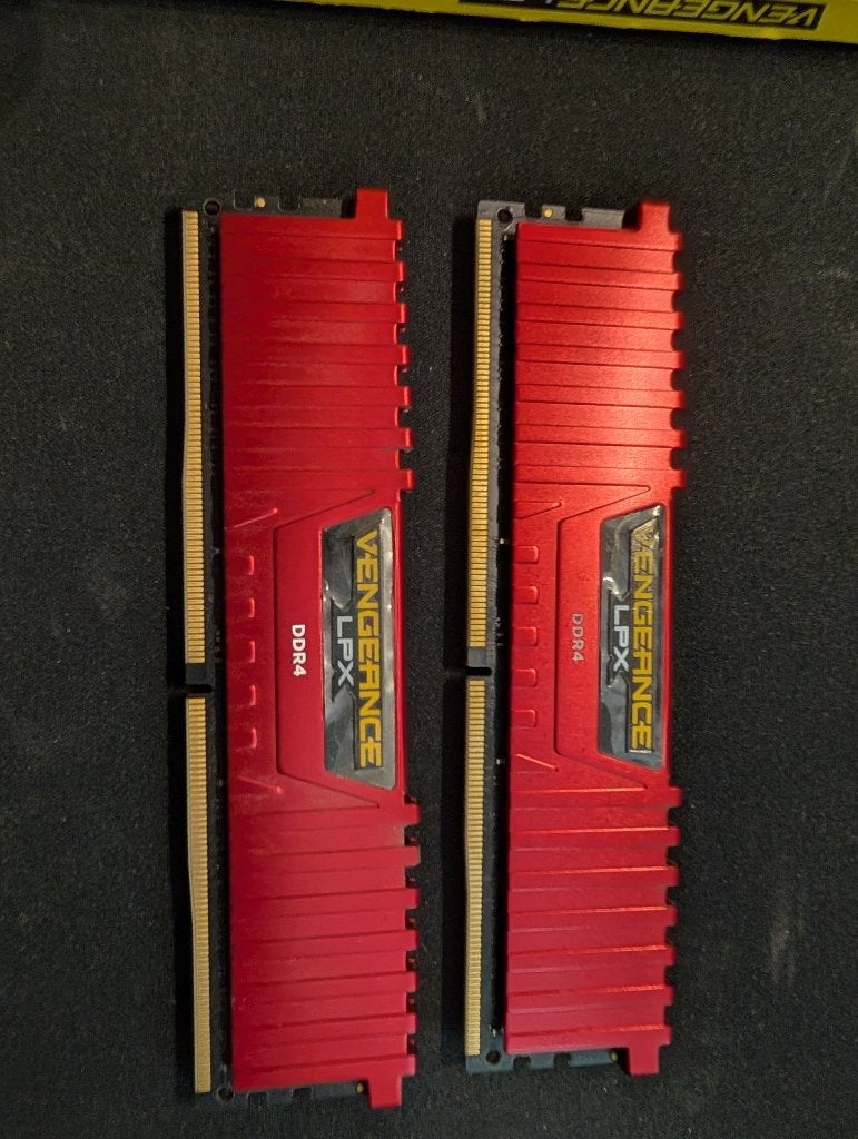 Corsair Vengeance LPX DDR4 - 2666MHZ - 16GB (2x8GB), Gebruikt, DDR4, Ophalen of Verzenden, Desktop