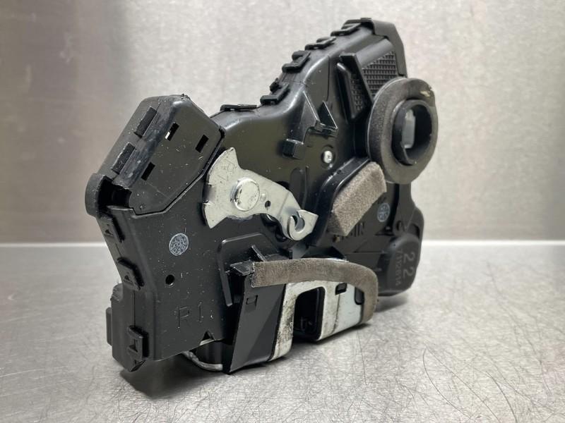 PORTIERSTANGEN RECHTS VOOR Daihatsu Sirion 2 (M3), Gebruikt, Daihatsu