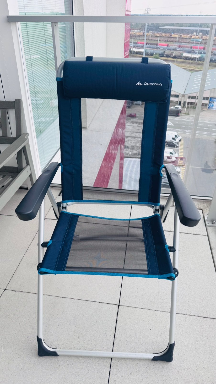 QUECHUA Comfortabele campingstoel met verstelbare rugleuning, Ophalen, Gebruikt