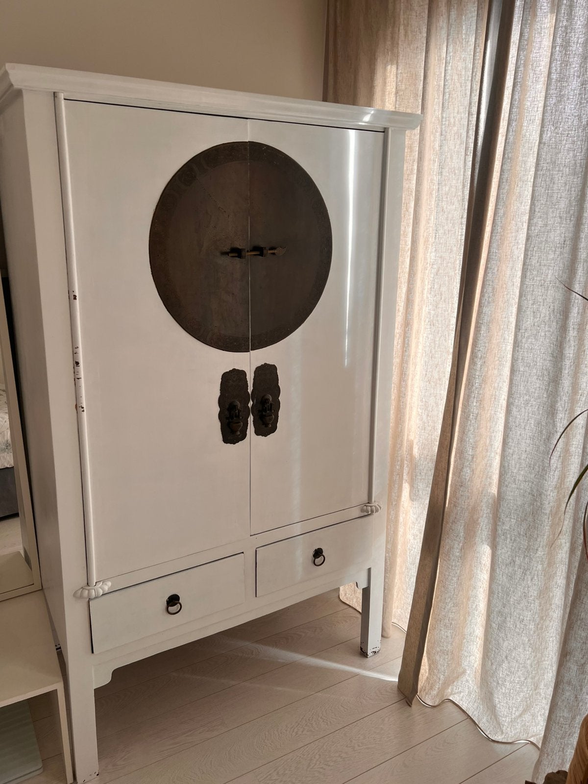 Chinese kast geschilderd, Ophalen