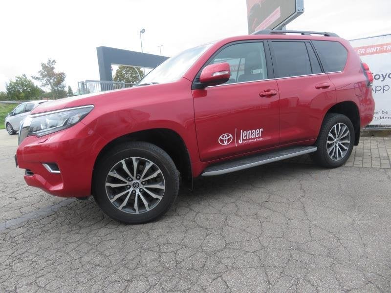 Toyota Landcruiser Premium Lichte Vracht/Utilitaire, Autos, Rouge, Achat, Euro 6, Ordinateur de bord