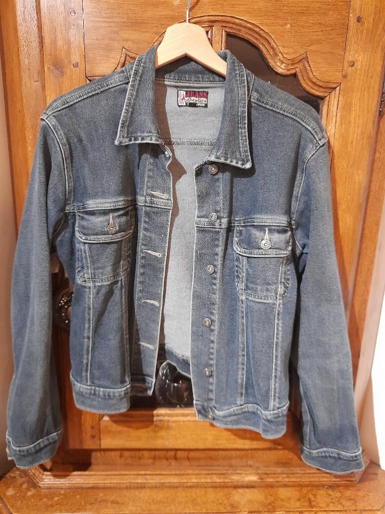VESTE EN JEANS BLEU , taille L , peu portée , très bon état, Vêtements | Femmes, Enlèvement ou Envoi, Porté, Bleu