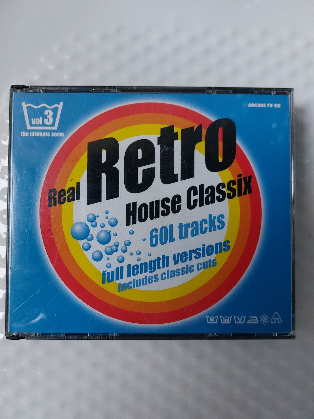 REAL RETRO HOUSE CLASSIX Vol.3, CD & DVD, Envoi, Comme neuf