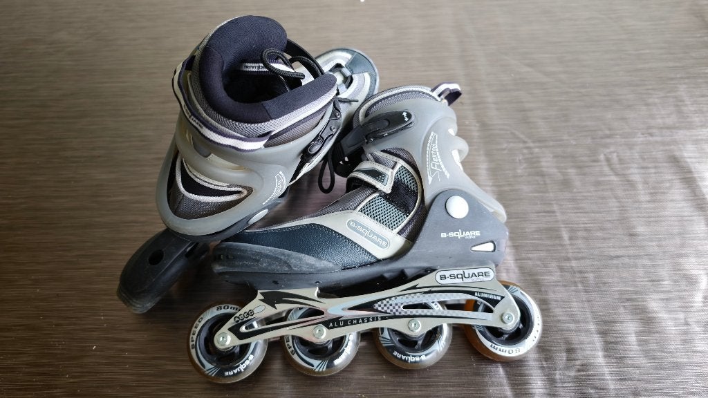 Patins à roues alignées taille 43, Sports & Fitness, Autres marques, Femmes, Rollers 4 roues en ligne, Enlèvement