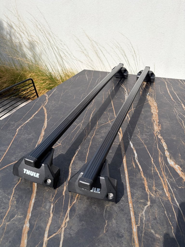 Thule dakdragers Squarebar EVO118 + Flush Rail 710600, Auto diversen, Dakdragers, Ophalen, Gebruikt