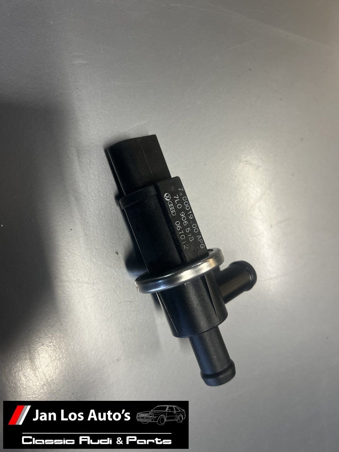 Audi vacuumklep 7L0 906 518 solenoid valve egr A8 cayenne, -, Origine de la pièce connue, Audi, Utilisé