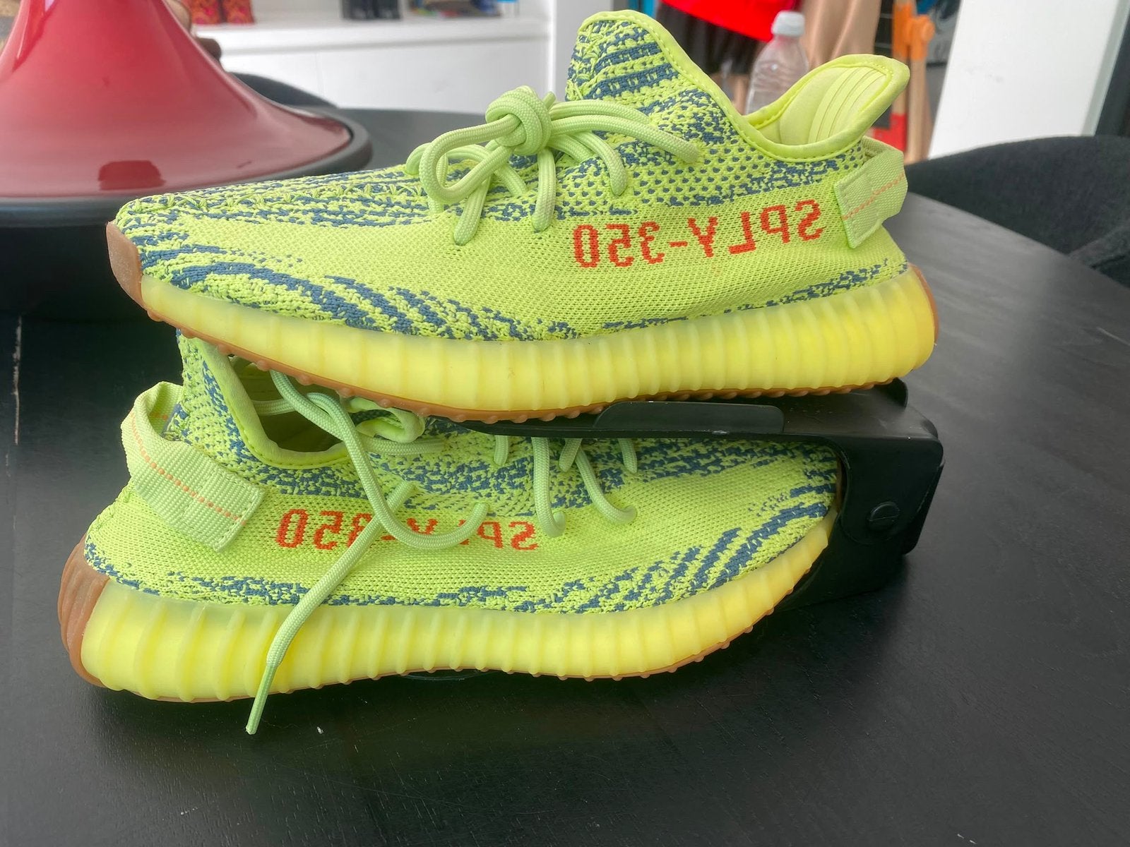 Adidas Yeezy Boost 350 V2 Semi Frozen Yellow 42 NIEUW, Vêtements | Hommes, Chaussures, Neuf, Enlèvement ou Envoi
