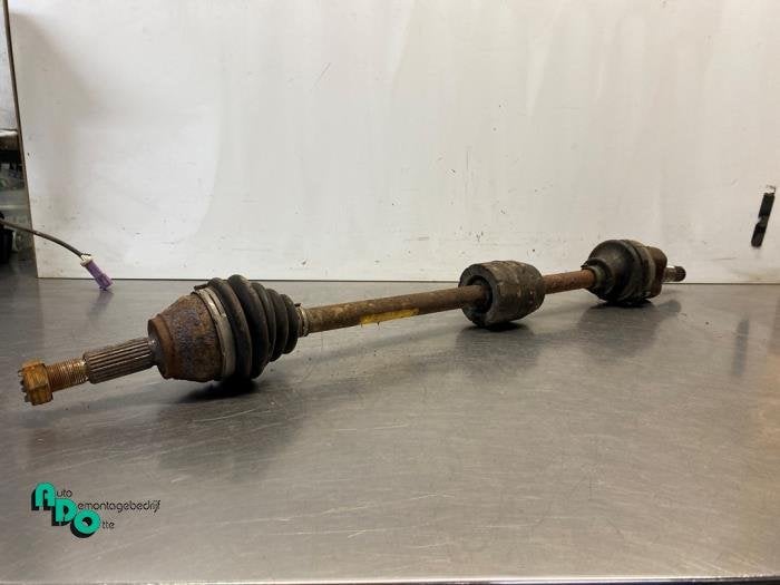 Arbre de transmission avant droit d'un Ford Street Ka (Stree, -, 3 mois de garantie, -, -
