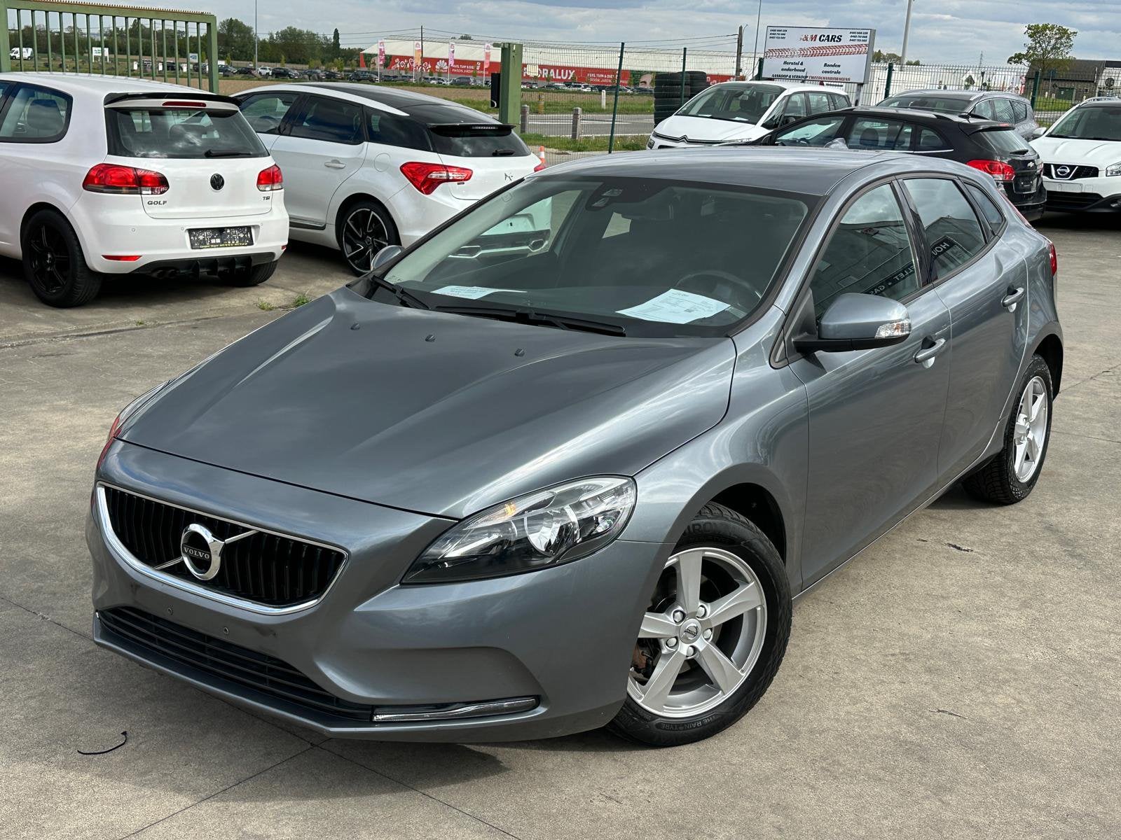 Volvo V40 2 L Diesel 2016 Euro 6b, Autos, Achat, Euro 6, Entreprise, Diesel