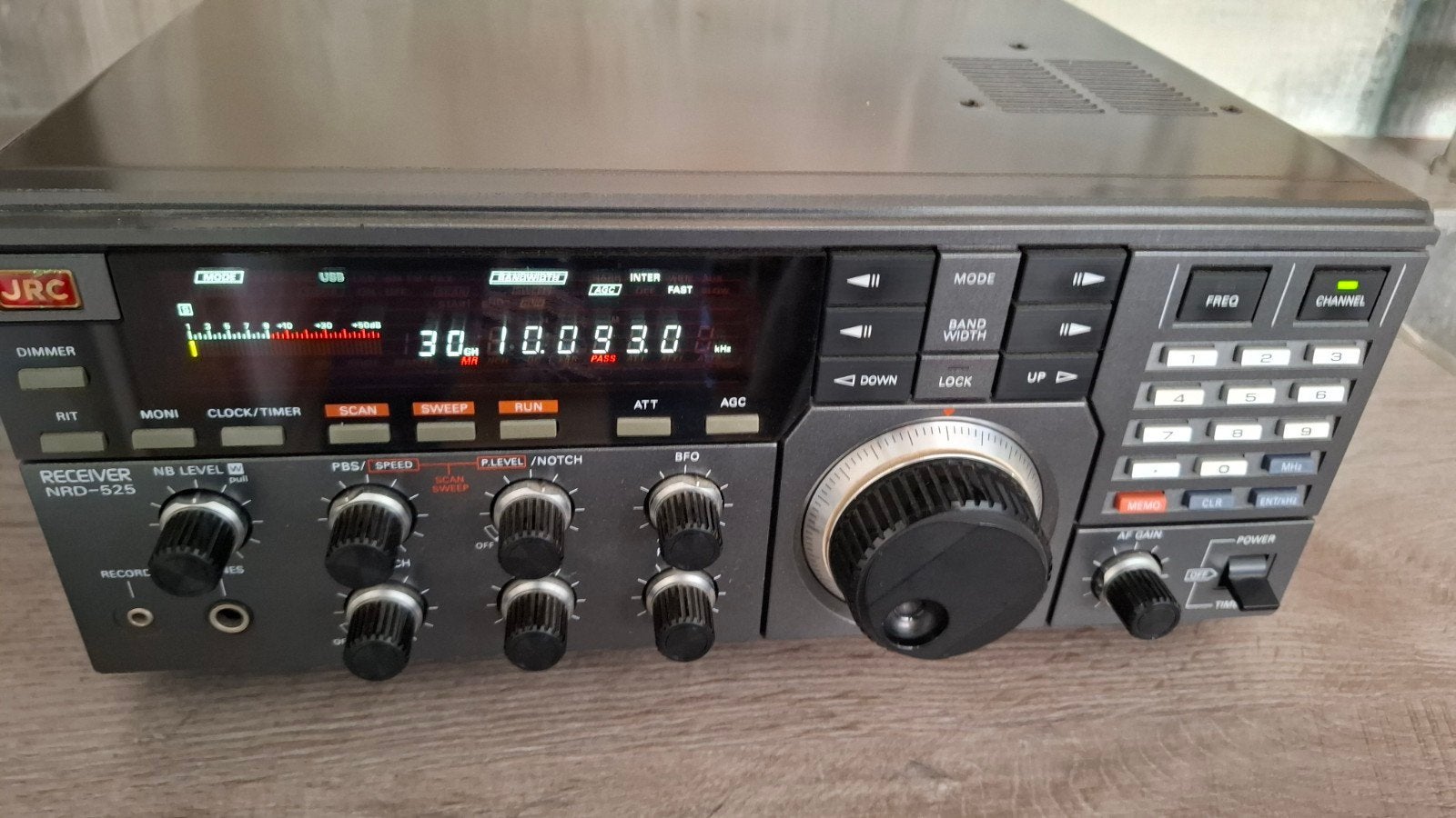 JRC N 525, Télécoms, Enlèvement ou Envoi, Récepteur