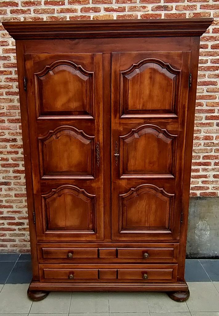 Massief houten kledingkast te koop, Huis en Inrichting, Kasten | Kleerkasten, Gebruikt, 200 cm of meer, Louis XIV, 50 tot 75 cm