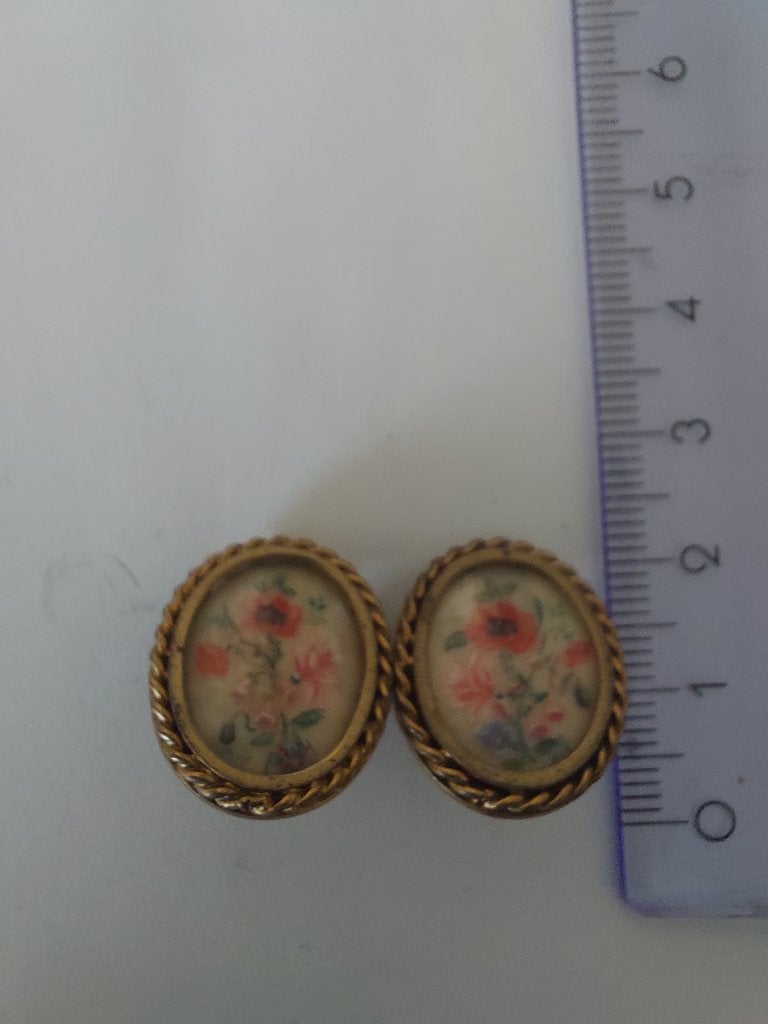 Broche, Ophalen, Zo goed als nieuw