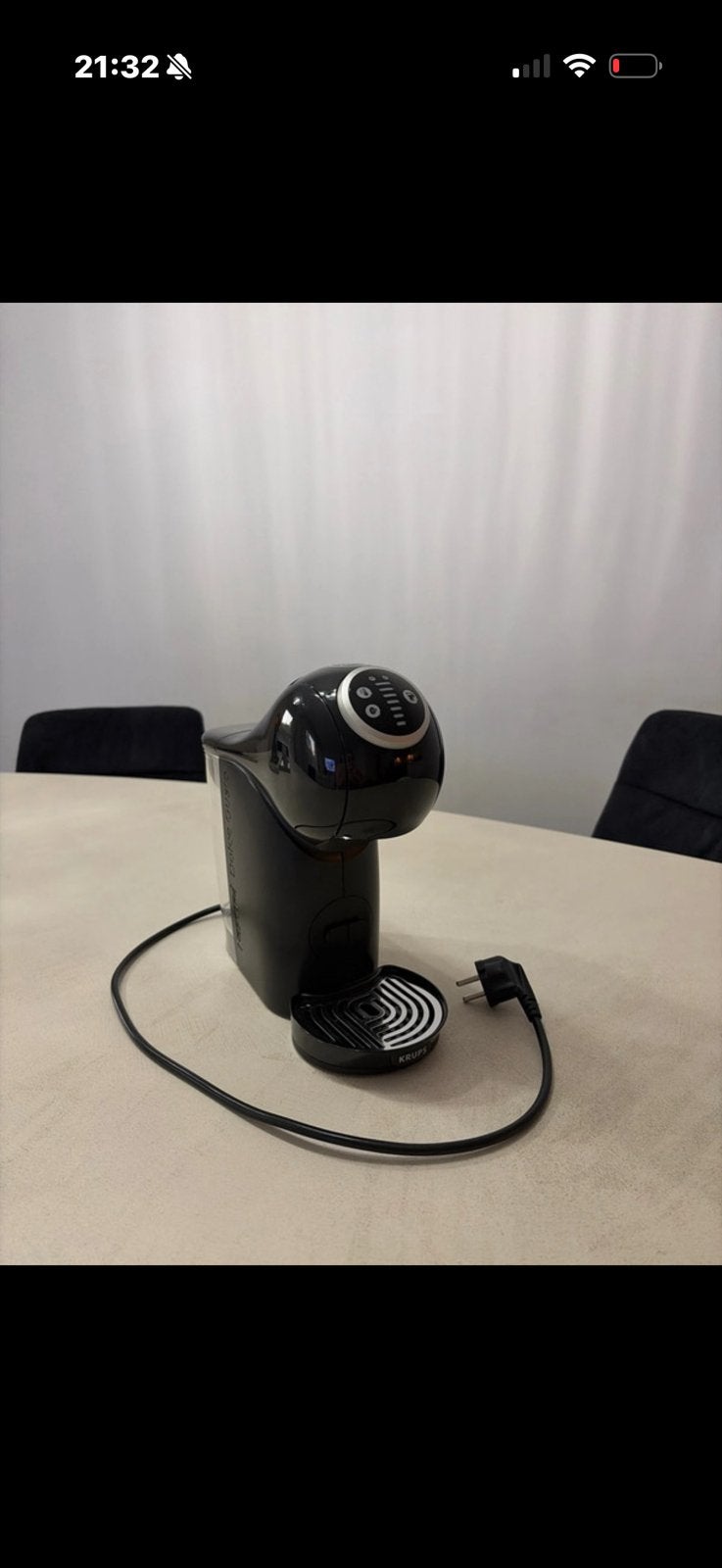 Machine à café Krups Dolce Gusto Genio S Plus noire, Gebruikt, Koffiemachine, Ophalen of Verzenden, 2 tot 4 kopjes